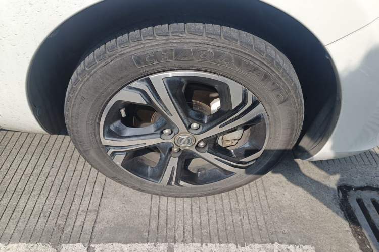 Used CHANGAN Benni E-Star 2020 Heart Edition Lithium Iron Phosphate (31.95 kWh) Right Front Wheel Hub