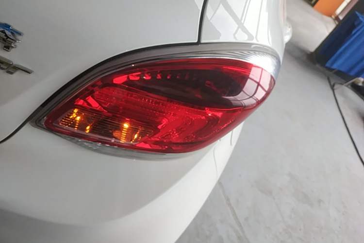 Used CHANGAN Benni E-Star 2020 Xinyue Edition Lithium-NMC Right Rear Taillight