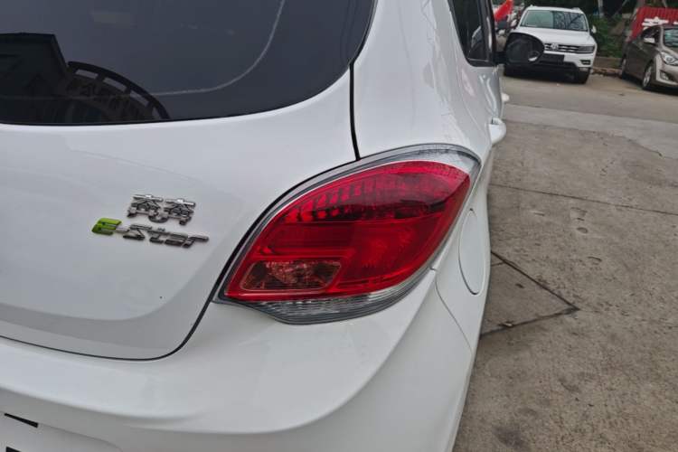Used CHANGAN Benni E-Star 2020 Heartbeat Edition NMC Lithium Right Rear Taillight