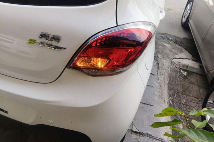 Used CHANGAN Benni E-Star 2020 Xinyue Edition Lithium-NMC Right Rear Taillight