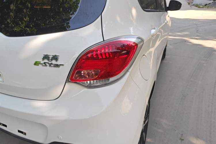 Used CHANGAN Benni E-Star 2020 Heart Edition Lithium Iron Phosphate (31.18 kWh) Right Rear Taillight