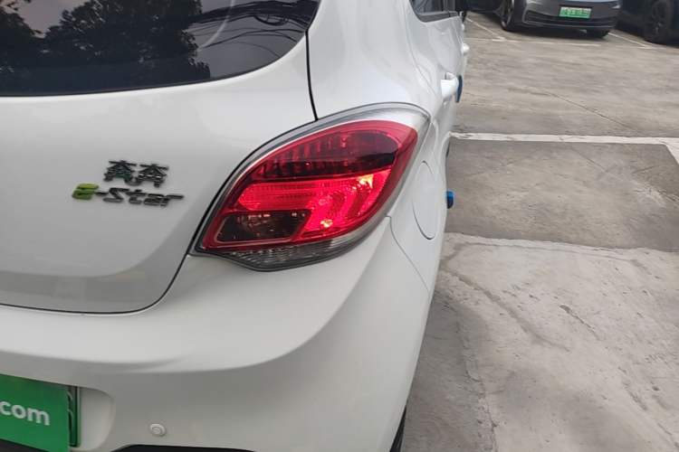 Used CHANGAN Benni E-Star 2020 Heartbeat Edition NMC Lithium Right Rear Taillight