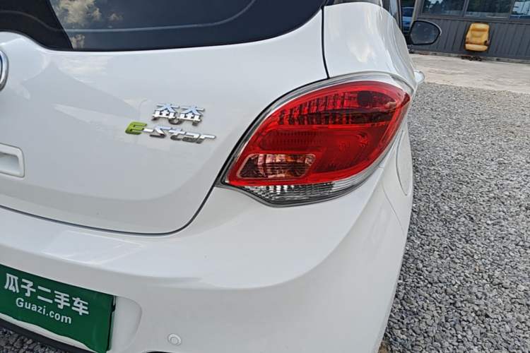 Used CHANGAN Benni E-Star 2020 Xinyue Edition Lithium Iron Phosphate (31.18 kWh) Right Rear Taillight