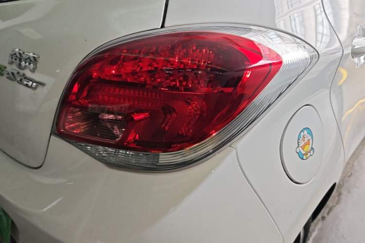 Used CHANGAN Benni E-Star 2020 Heartbeat Edition NMC Lithium Right Rear Taillight