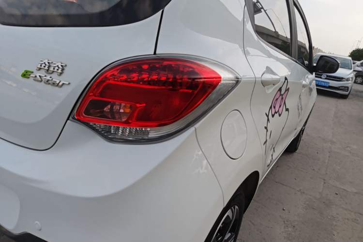 Used CHANGAN Benni E-Star 2020 Heart Edition Lithium Iron Phosphate (31.18 kWh) Right Rear Taillight
