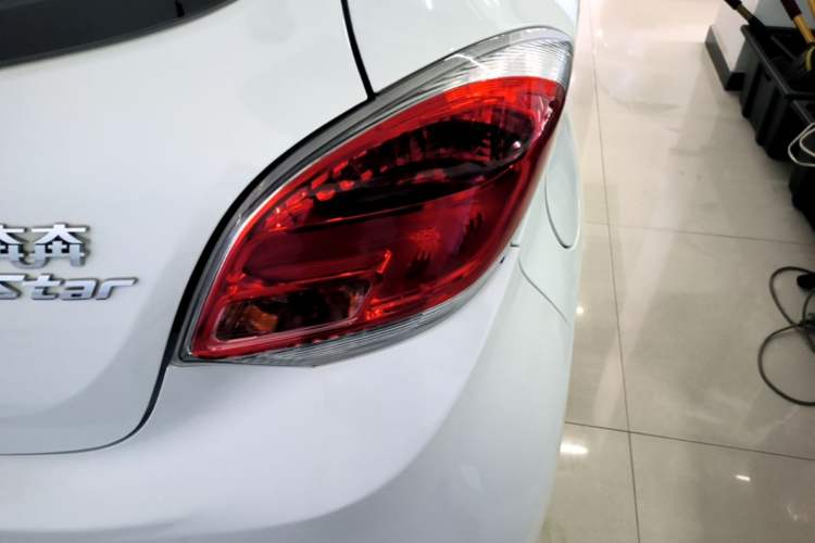 Used CHANGAN Benni E-Star 2020 Xinyue Edition Lithium-NMC Right Rear Taillight