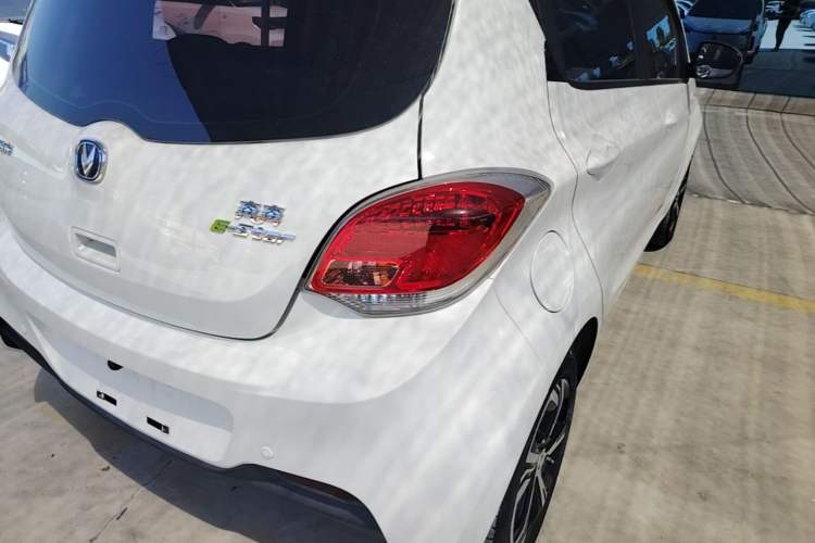 Used CHANGAN Benni E-Star 2020 Heartbeat Edition NMC Lithium Right Rear Taillight