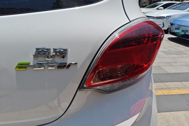 Used CHANGAN Benni E-Star 2020 Xinyue Edition Lithium Iron Phosphate (31.95 kWh) Right Rear Taillight