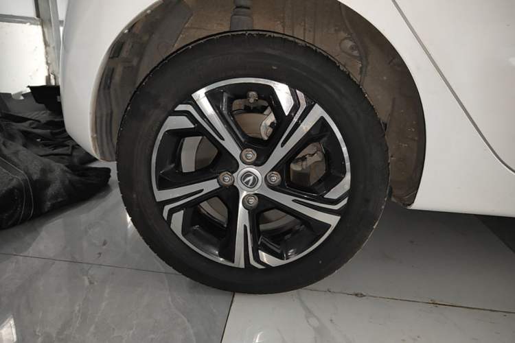 Used CHANGAN Benni E-Star 2020 Heartbeat Edition NMC Lithium Right Rear Wheel Hub