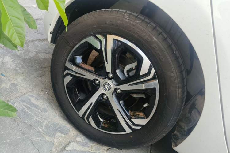 Used CHANGAN Benni E-Star 2020 Xinyue Edition Lithium-NMC Right Rear Wheel Hub
