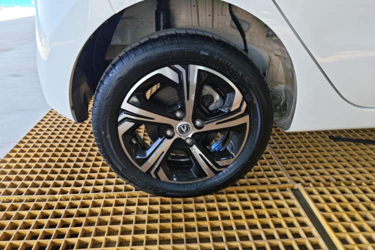 Used CHANGAN Benni E-Star 2020 Xinyue Edition Lithium-NMC Right Rear Wheel Hub