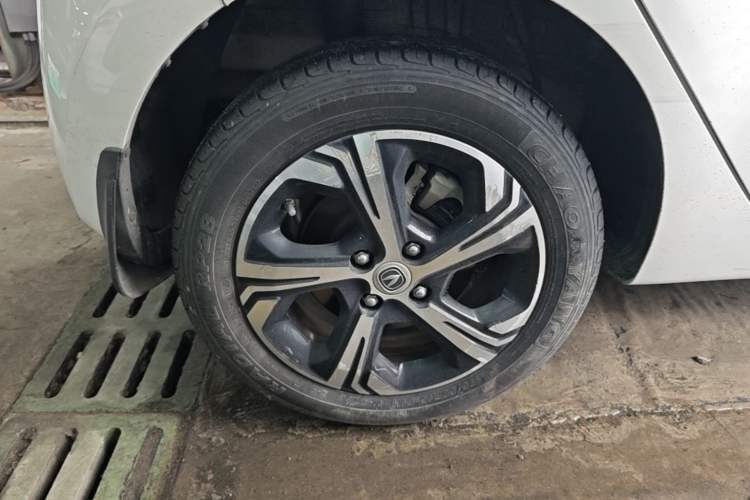 Used CHANGAN Benni E-Star 2020 Heartbeat Edition NMC Lithium Right Rear Wheel Hub
