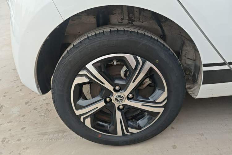 Used CHANGAN Benni E-Star 2020 Xinyue Edition Lithium-NMC Right Rear Wheel Hub