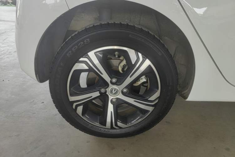 Used CHANGAN Benni E-Star 2020 Heart Edition Lithium Iron Phosphate (31.18 kWh) Right Rear Wheel Hub