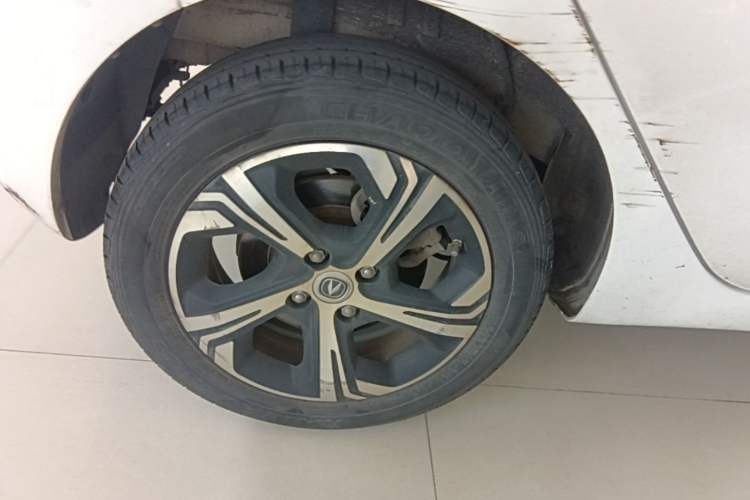 Used CHANGAN Benni E-Star 2020 Heart Edition Lithium Iron Phosphate (31.18 kWh) Right Rear Wheel Hub