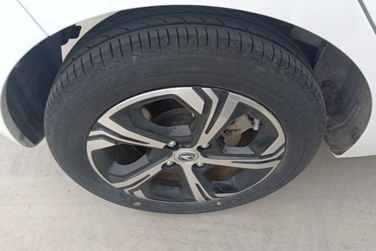 Used CHANGAN Benni E-Star 2020 Heartbeat Edition NMC Lithium Right Rear Wheel Hub