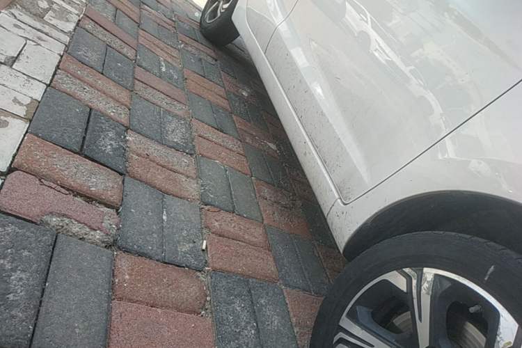 Used CHANGAN Benni E-Star 2020 Heartbeat Edition NMC Lithium Right Side Sill