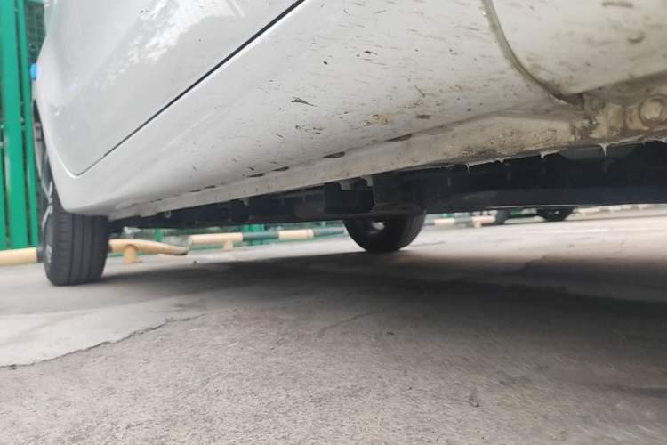 Used CHANGAN Benni E-Star 2020 Heartbeat Edition NMC Lithium Right Side Sill