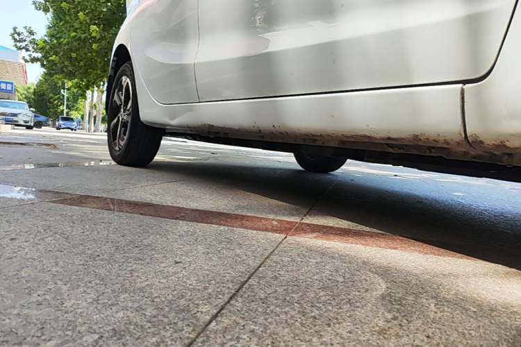 Used CHANGAN Benni E-Star 2020 Heartbeat Edition NMC Lithium Right Side Sill