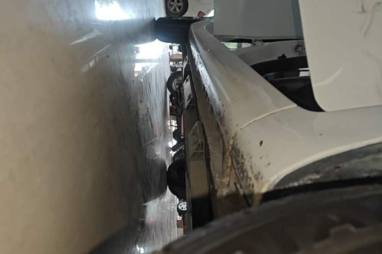 Used CHANGAN Benni E-Star 2020 Heart Edition Lithium Iron Phosphate (31.18 kWh) Right Side Sill