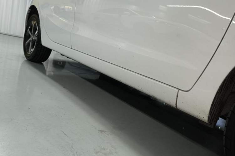 Used CHANGAN Benni E-Star 2020 Xinyue Edition Lithium-NMC Right Side Sill