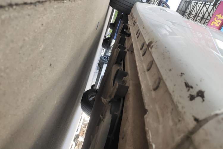 Used CHANGAN Benni E-Star 2020 Heartbeat Edition NMC Lithium Right Side Sill