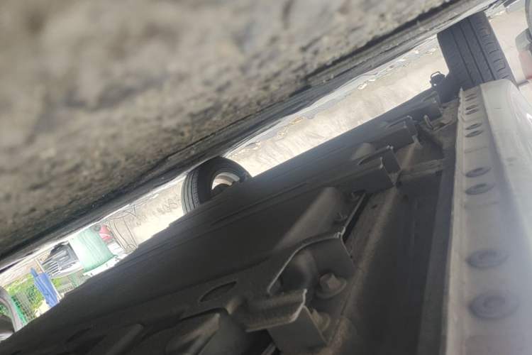 Used CHANGAN Benni E-Star 2020 Heartbeat Edition NMC Lithium Right Side Sill