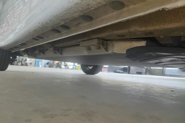 Used CHANGAN Benni E-Star 2020 Heart Edition Lithium Iron Phosphate (31.18 kWh) Right Side Sill