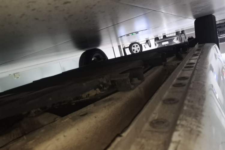 Used CHANGAN Benni E-Star 2020 Heartbeat Edition NMC Lithium Right Side Sill