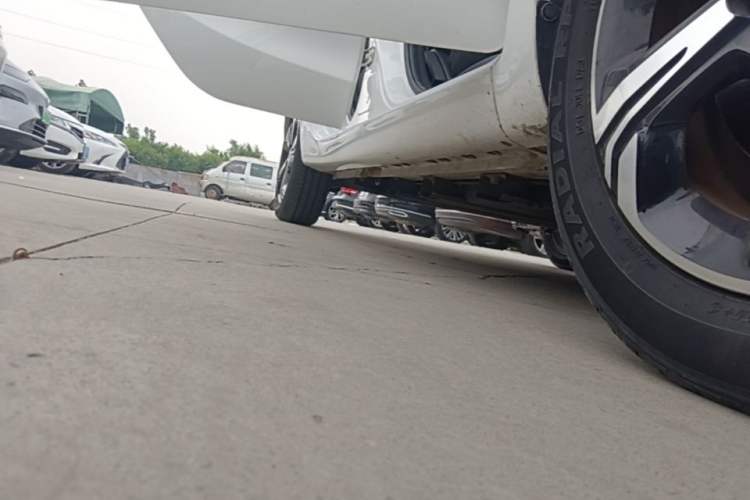 Used CHANGAN Benni E-Star 2020 Heartbeat Edition NMC Lithium Right Side Sill