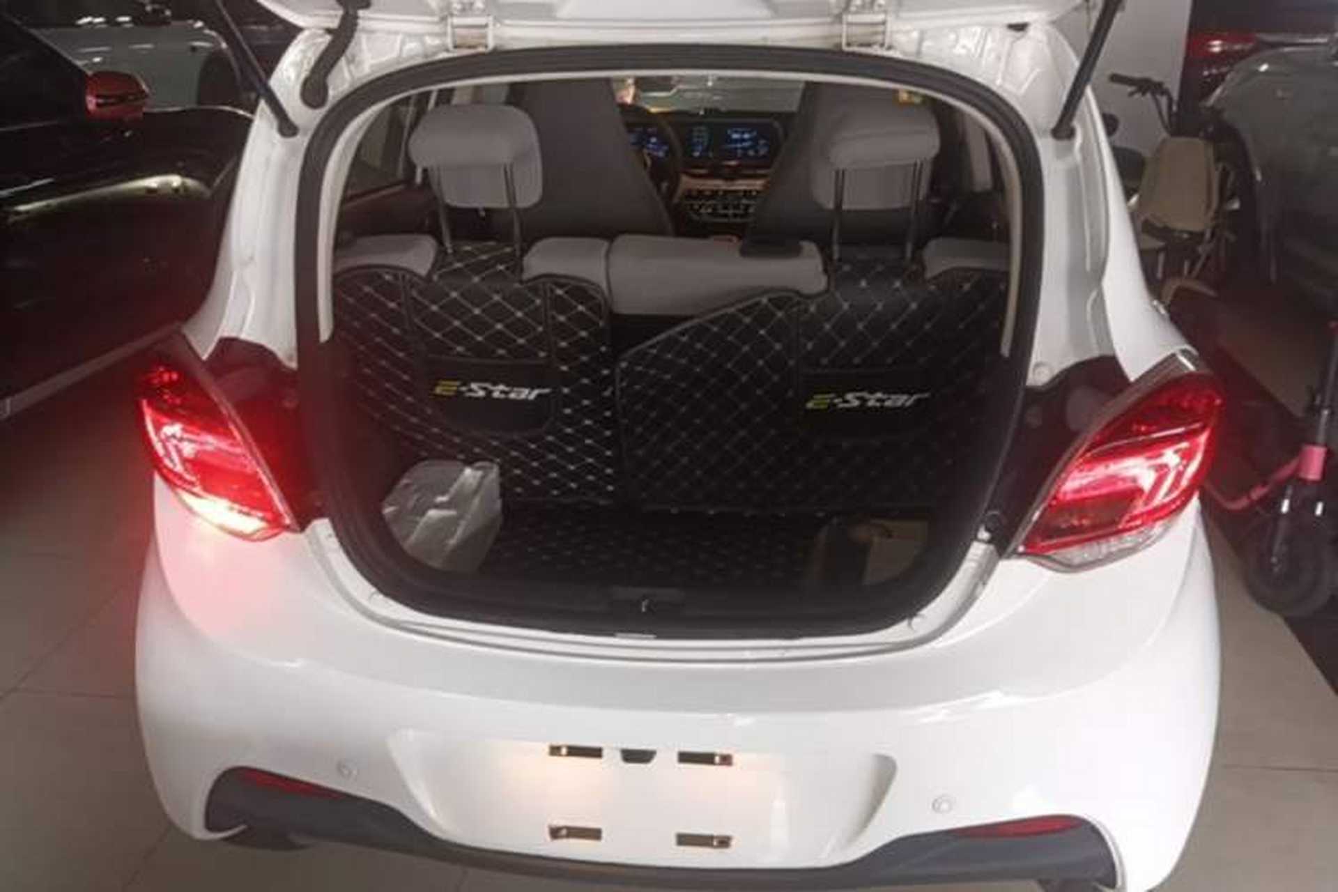 Used CHANGAN Benni E-Star 2020 Heartbeat Edition NMC Lithium Trunk