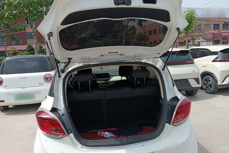 Used CHANGAN Benni E-Star 2020 Heartbeat Edition NMC Lithium Trunk