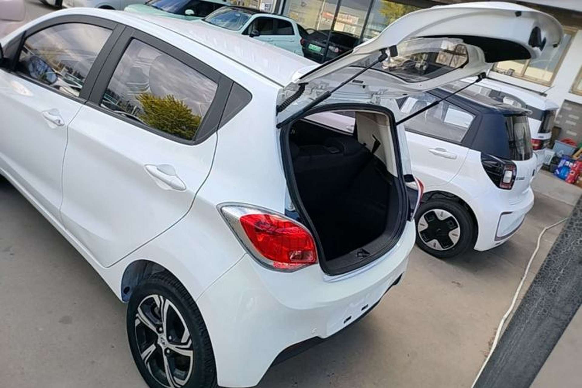 Used CHANGAN Benni E-Star 2020 Heartbeat Edition NMC Lithium Trunk