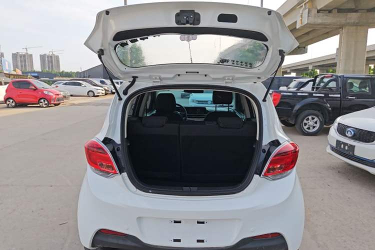Used CHANGAN Benni E-Star 2020 Heart Edition Lithium Iron Phosphate (31.18 kWh) Trunk