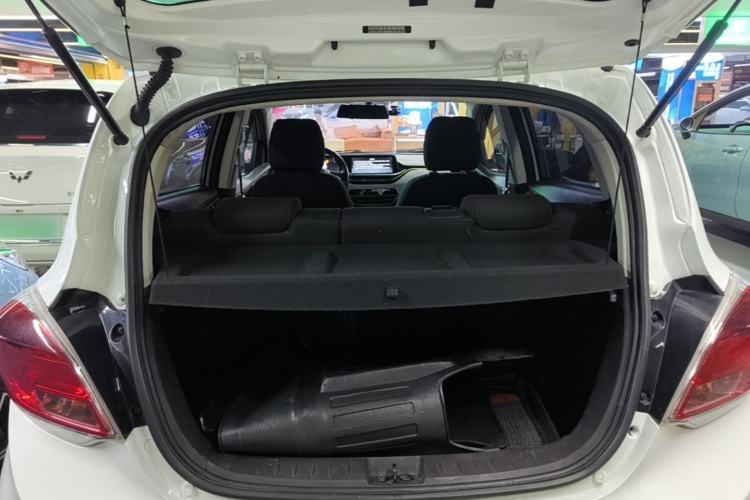 Used CHANGAN Benni E-Star 2020 Xinyue Edition Lithium-NMC Trunk