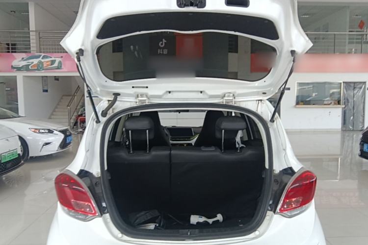Used CHANGAN Benni E-Star 2020 Heart Edition Lithium Iron Phosphate (31.18 kWh) Trunk