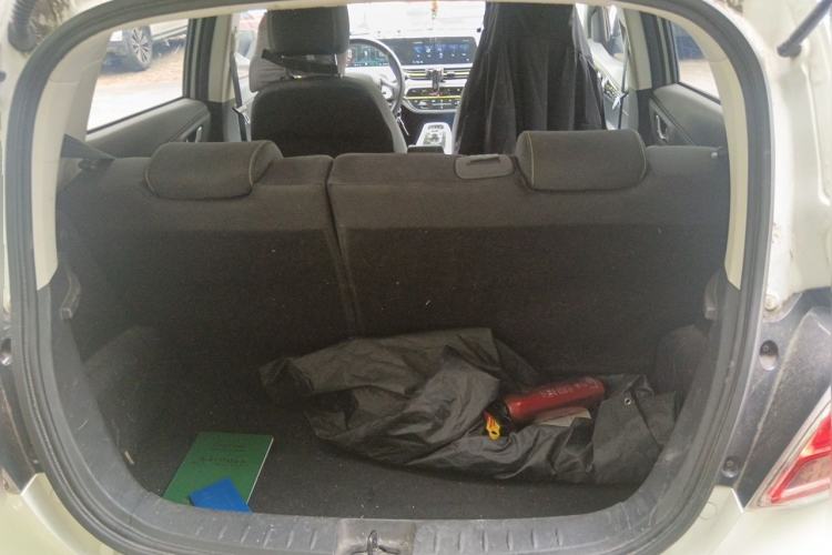 Used CHANGAN Benni E-Star 2020 Xinyue Edition Lithium-NMC Trunk
