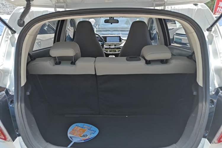 Used CHANGAN Benni E-Star 2020 Xinyue Edition Lithium Iron Phosphate (31.95 kWh) Trunk