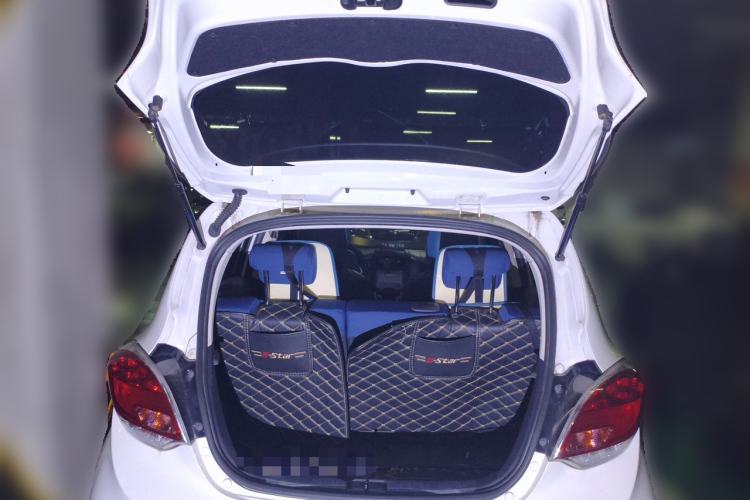 Used CHANGAN Benni E-Star 2020 Heart Edition Lithium Iron Phosphate (31.18 kWh) Trunk