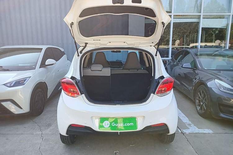 Used CHANGAN Benni E-Star 2020 Heart Edition Lithium Iron Phosphate (31.95 kWh) Trunk