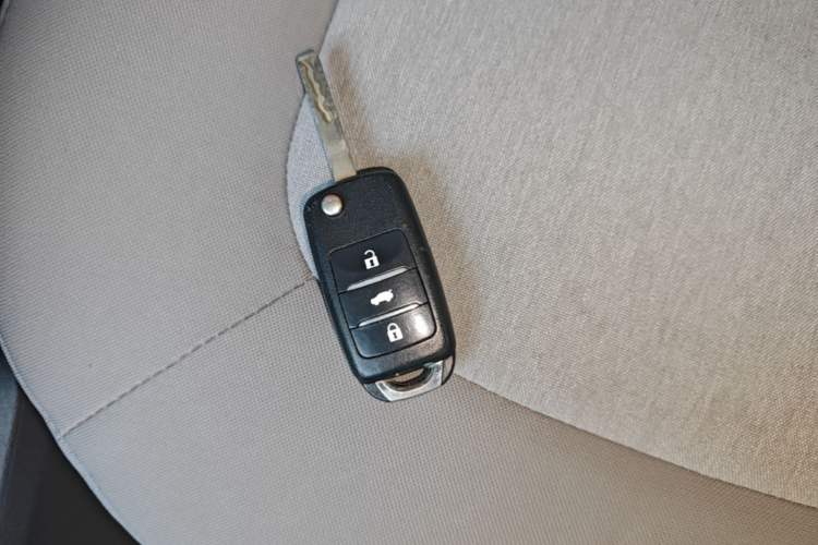 Used CHANGAN Benni E-Star 2020 Heart Edition Lithium Iron Phosphate (31.18 kWh) Vehicle Key