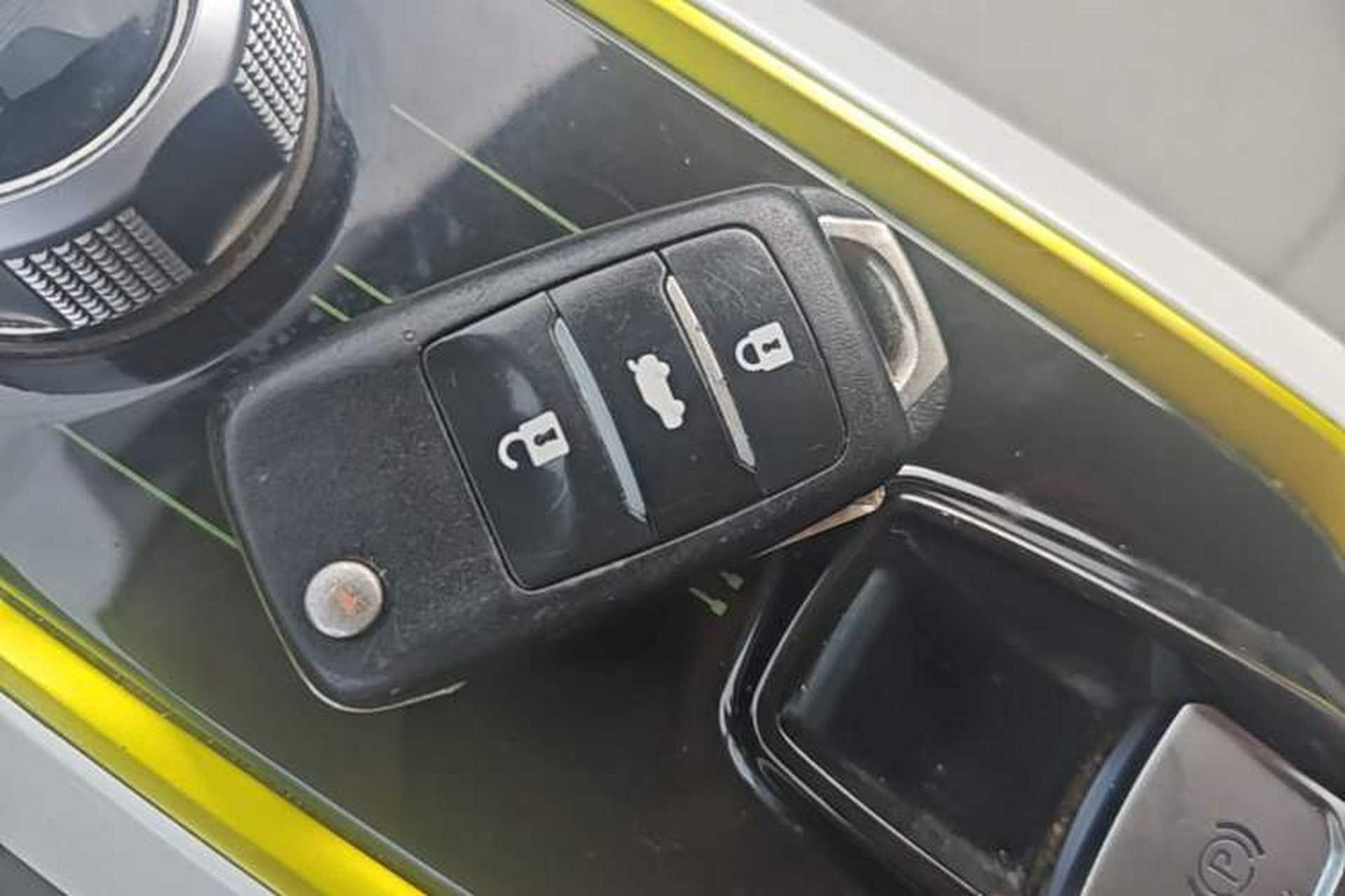 Used CHANGAN Benni E-Star 2020 Heartbeat Edition NMC Lithium Vehicle Key