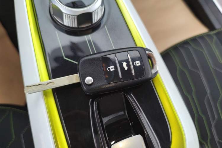 Used CHANGAN Benni E-Star 2020 Heartbeat Edition NMC Lithium Vehicle Key