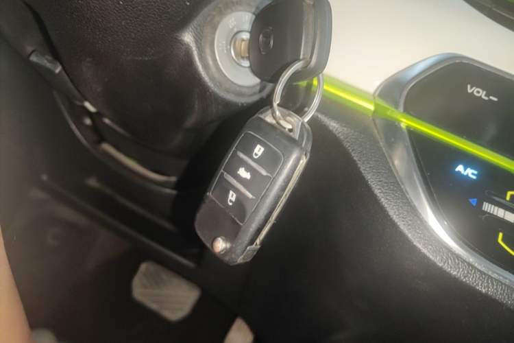 Used CHANGAN Benni E-Star 2020 Heart Edition Lithium Iron Phosphate (31.18 kWh) Vehicle Key