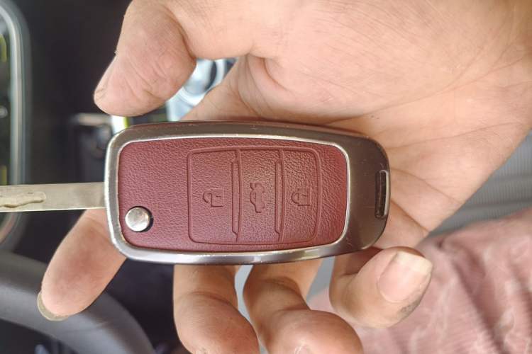 Used CHANGAN Benni E-Star 2020 Heart Edition Lithium Iron Phosphate (31.95 kWh) Vehicle Key