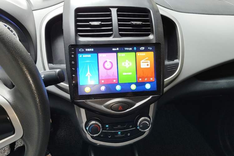 Used CHANGAN Benni E-Star 2021 National Edition Xinyue Version (Fast-Charging Edition) Lithium NMC Audio And AC Panel