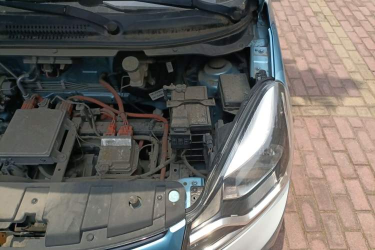 Used CHANGAN Benni E-Star 2021 National Edition Xin Yue Version Lithium Iron Phosphate (31.18 kWh) Engine Bay Left