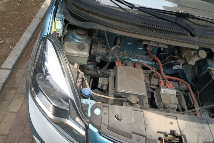 Used CHANGAN Benni E-Star 2021 National Edition Xin Yue Version Lithium Iron Phosphate (31.18 kWh) Engine Bay Right