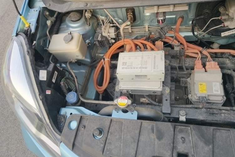 Used CHANGAN Benni E-Star 2021 National Edition Xin Yue Version (Fast-Charging Edition) Lithium Iron Phosphate (31.95 kWh) Engine Bay Right
