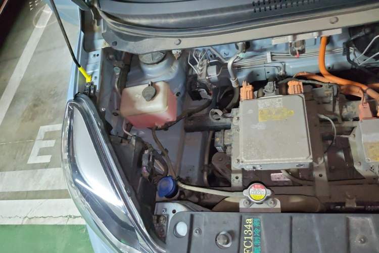 Used CHANGAN Benni E-Star 2021 National Edition Xin Yue Version Lithium Iron Phosphate (31.86 kWh) Engine Bay Right
